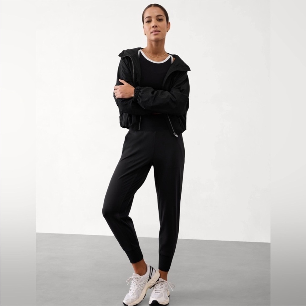 Athleta Venice joggers Small *Tall* NWOT